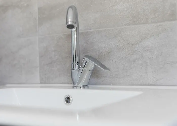 Aparthotel Lofts To Let 3*