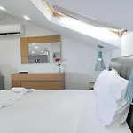 Lofts To Let 3*