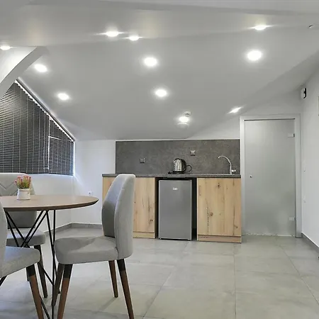 Apart Otel Lofts To Let Kalyves Polygyrou