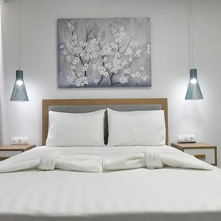 Lofts To Let Hotel de apartamente Kalyves Polygyrou