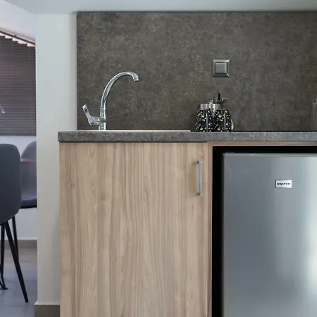 Apart Otel Lofts To Let 3*