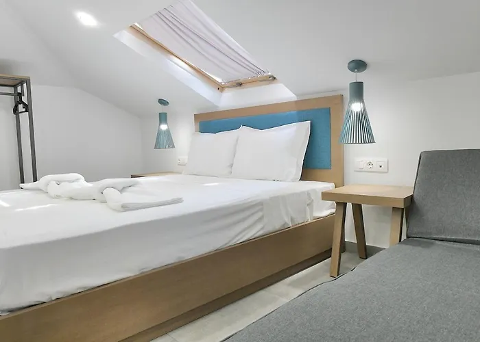Lofts To Let Aparthotel