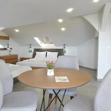 Lofts To Let Kalyves Polygyrou