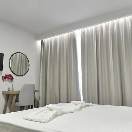 Lofts To Let Aparthotel