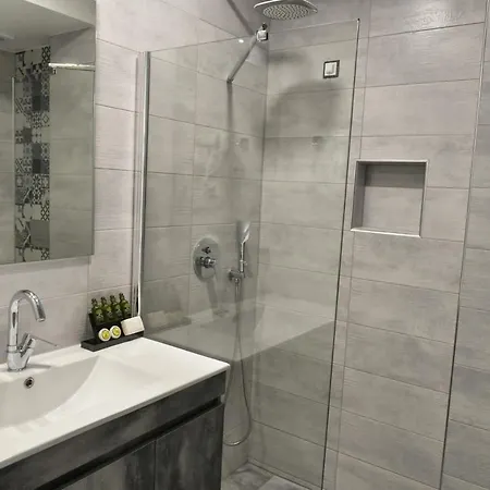 Lofts To Let * Kalyves Polygyrou