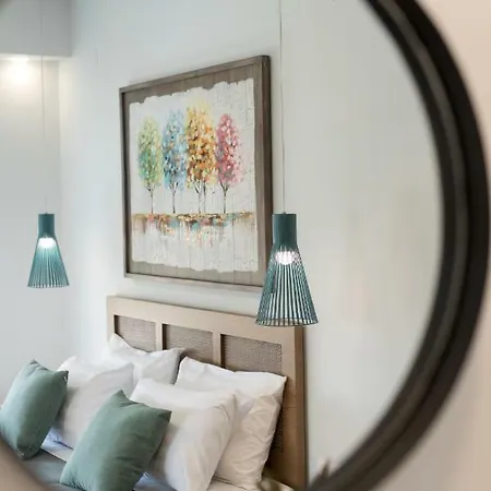 Lofts To Let Aparthotel *