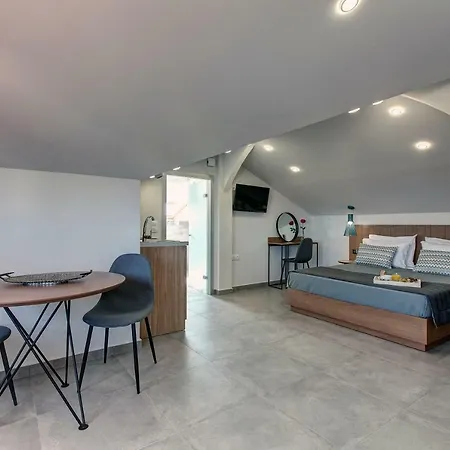 Lofts To Let Kalyves Polygyrou