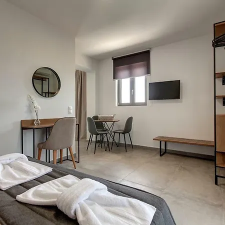 Aparthotel Lofts To Let 3*