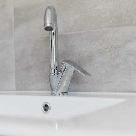 Aparthotel Lofts To Let 3*