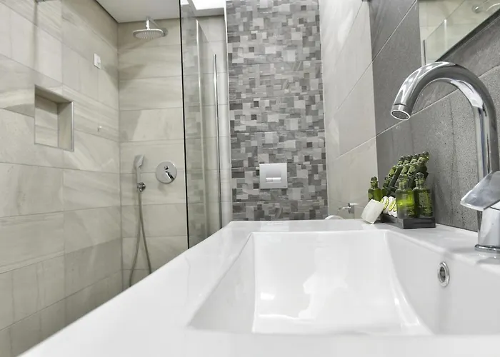 Lofts To Let Apartmanhotel 3*