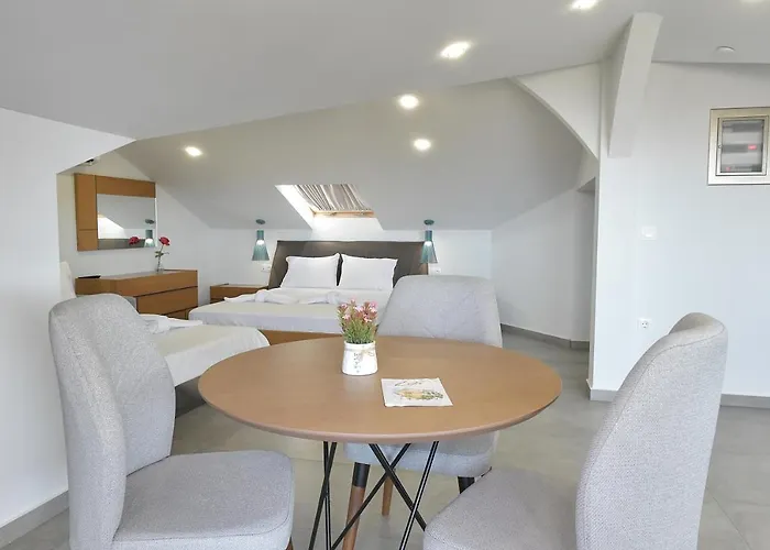 Lofts To Let Kalyves Polygyrou