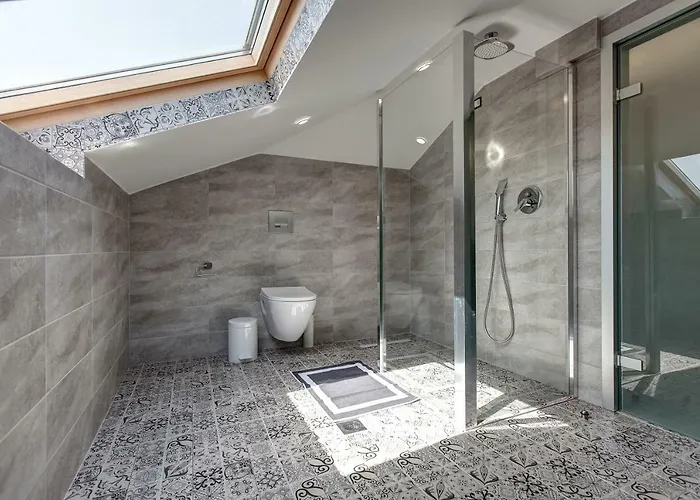 Lofts To Let Apartmanhotel 3*